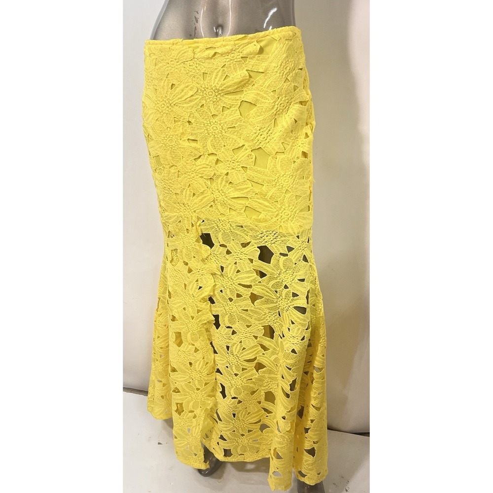 Floral Lace Skirt Womens Med Yellow Laser Cut Overlay Front Slit Banjul